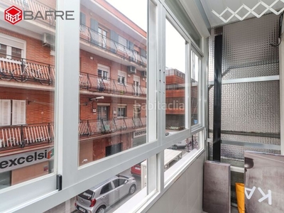 Piso con 3 habitaciones con ascensor y aire acondicionado en Madrid