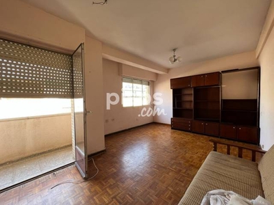 Piso en alquiler en Calle Dr Santaolalla en San Blas por 450 €/mes