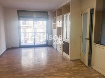 Piso en alquiler en Carrer de Viladomat, cerca de Carrer de Sepúlveda en Sant Antoni por 1.290 €/mes