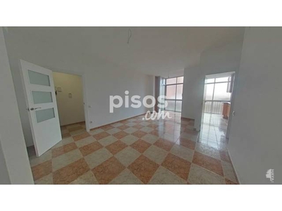 Piso en alquiler en Sant Boi de Llobregat en Vinyets-Molí Vell por 980 €/mes