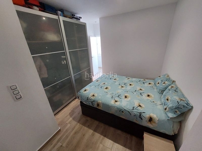 Piso en carrer d'àngel guimerà 29 a habitacion en Hospitalet de Llobregat (L´)