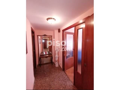 Piso en venta en Calle Baja, 3