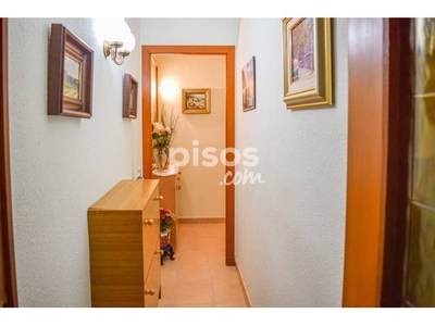 Piso en venta en Carrer dels Horts