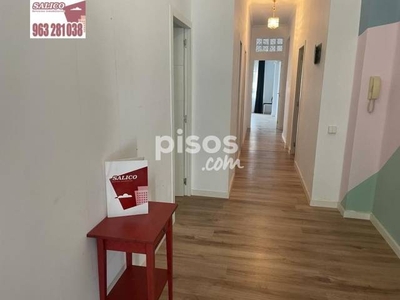 Piso en venta en Gran Vía en Gran Via por 389.000 €