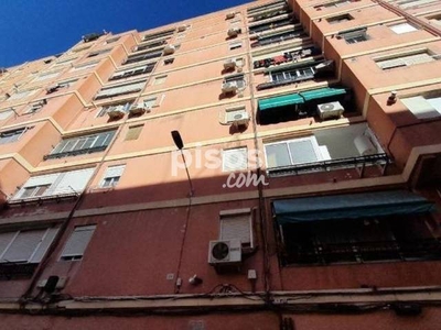 Piso en venta en Tormos