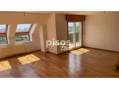 Piso en venta en Traviesas-Plaza Independencia en As Travesas-Balaídos por 279.500 €