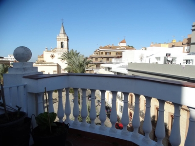 Venta de piso con terraza en Centro (Huelva)