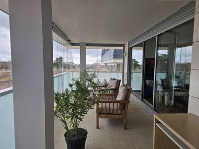 Alquiler de piso en calle Quinta Real de 2 habitaciones con terraza y piscina
