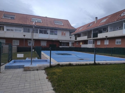 Alquiler de piso en Santa María de 3 habitaciones con terraza y piscina