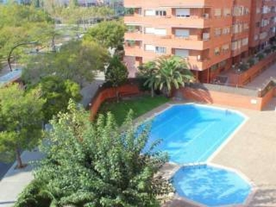 Piso de cuatro habitaciones Carretera de Collblanc, La Maternitat-Sant Ramon, Barcelona