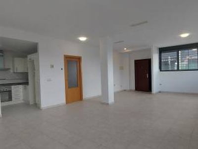 Piso de dos habitaciones 90 m², Avinguda Nou d'Octubre-Port de Sagunt, Sagunto - Sagunt