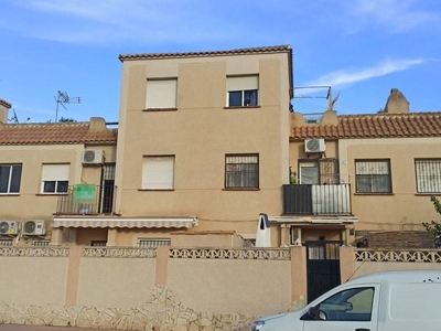 Apartamento en venta en El Chaparral - La Siesta - La Torreta, Torrevieja, Alicante