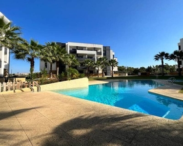 Apartamento en venta en Villamartin, Orihuela, Alicante