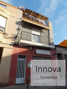 Edificio en venta en Catral