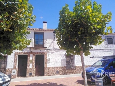 Casa de pueblo en venta en Nambroca