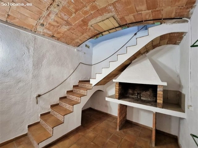 Casa de Pueblo en Venta en Sant Jaume dels Domenys, Tarragona