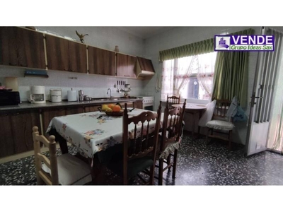 Flat for sale in Sax
