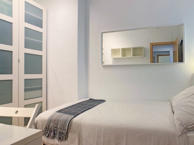 Habitación individual en alquiler, apartamento de 4 dormitorios, Imperial, Madrid