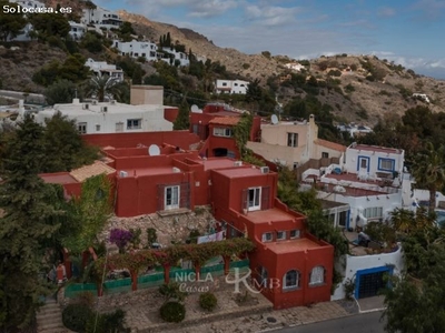 Villa con 2 apartamentos en La Parata, Mojácar (Almería)