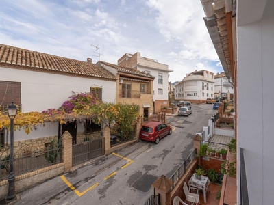 Adosado en venta en La Zubia, Granada