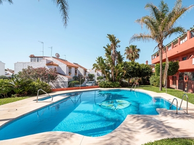 Apartamento en venta en Bahia de Casares, Casares, Málaga