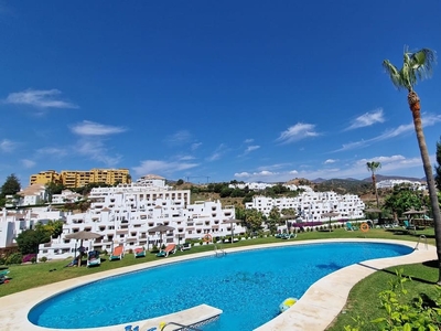 Apartamento en venta en Estepona, Málaga