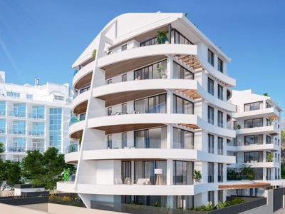 Apartamento en venta en Puerto Marina, Benalmádena, Málaga