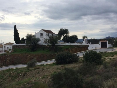 Casa con terreno en Mijas