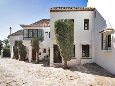 Casa en venta en Golden Mile, Marbella, Málaga