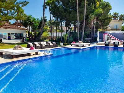 Chalet en venta en Elviria, Marbella, Málaga