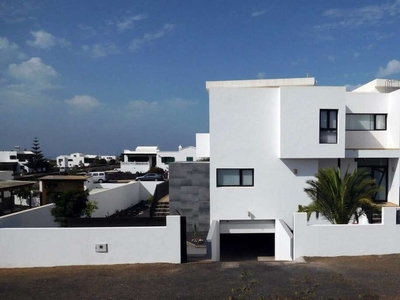 Chalet en venta en Tinajo, Lanzarote