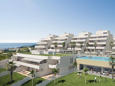 Piso en venta en Bahía Dorada, Estepona, Málaga