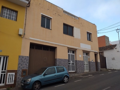 Piso en venta en Icod de 393 m²