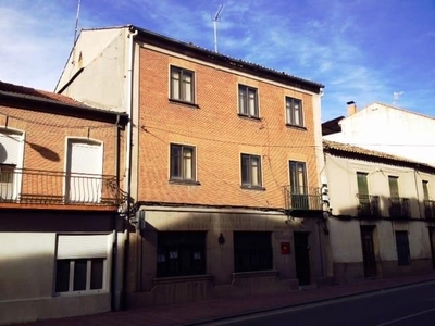 Piso en venta en Nava De La Asuncion de 96 m²