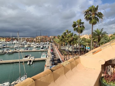 Ático de alquiler en Avenida del Puerto, Puerto de Sotogrande - La Marina