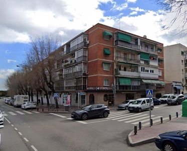 Piso de alquiler en Avenida Doctor Martín Vegue Jáudenes, Santos