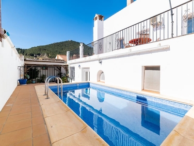 Casa en venta en Pinos del Valle, El Pinar, Granada