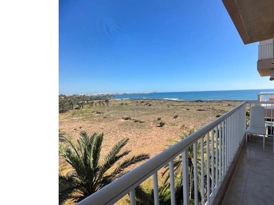 FANTASTICO APARTAMENTO CON VISTAS AL MAR