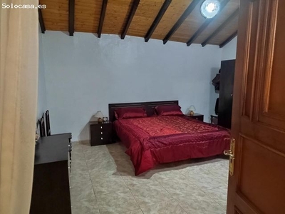 Venta de casa terrera de dos habitaciones y un baño en Chio del Municipio de Guia de Isora.