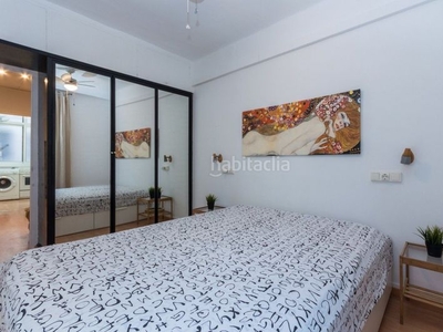 Alquiler piso alquiler piso en la calle valencia con 2 habitaciones dobles, calefacción y aire acondicionado. en Barcelona
