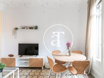 Alquiler piso de alquiler temporal de 2 habitaciones próximo a paseo de gracia en Barcelona