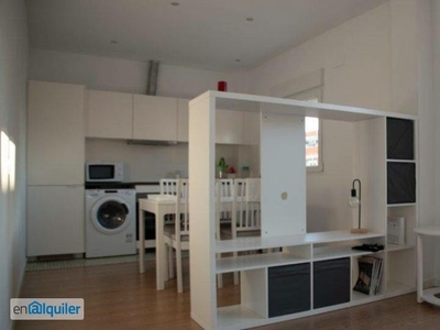 Apartamento de 2 dormitorios en alquiler en Valencia