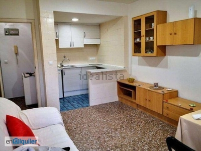 Apartamento de alquiler en Calle Miguel Servet, Barrio de Benicalap