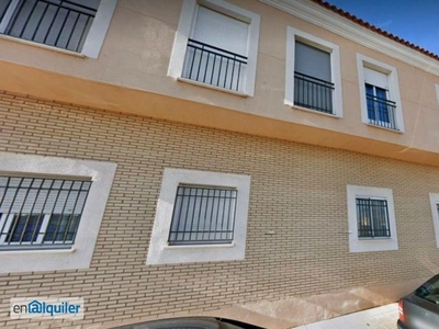 Apartamento de alquiler en Calle Penarroya, Maria Auxiliadora - Barriada de Llera