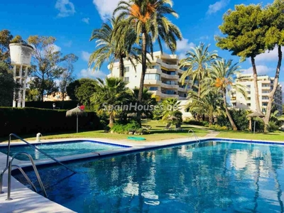 Apartamento en venta en Estepona