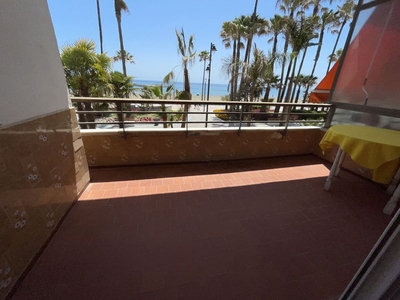 Apartamento en venta en Huerta Nueva, Estepona, Málaga