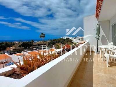 Bungalow en venta en San Eugenio Alto, Adeje, Tenerife