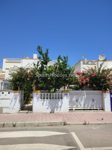 Casa pareada en venta en Torrevieja