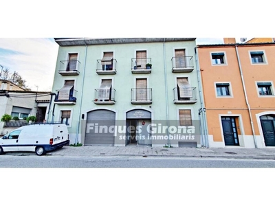 Edificio Calle Pont major 130 Girona Ref. 92499001 - Indomio.es