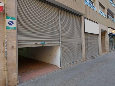 Local comercial Pere el ceremonios 89 Reus Ref. 92749377 - Indomio.es